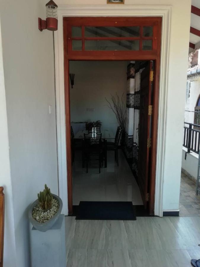 Reshani Guest House Negombo Exterior foto