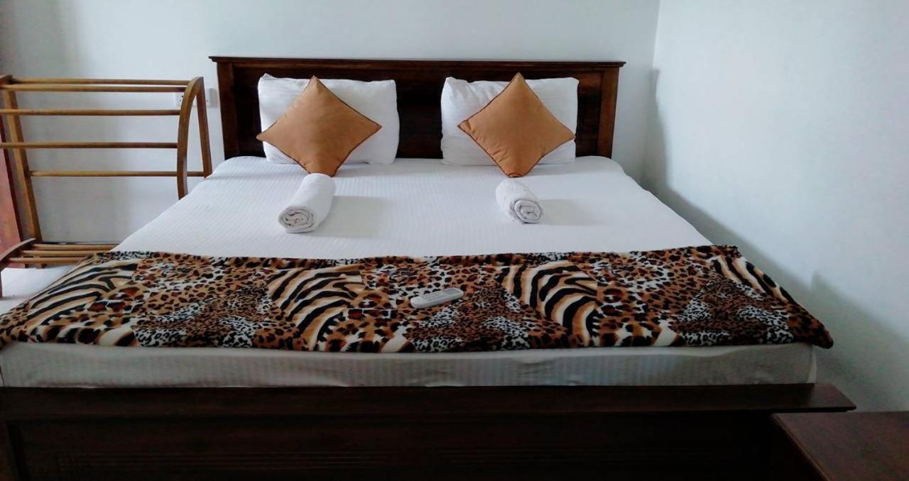 Reshani Guest House Negombo Exterior foto