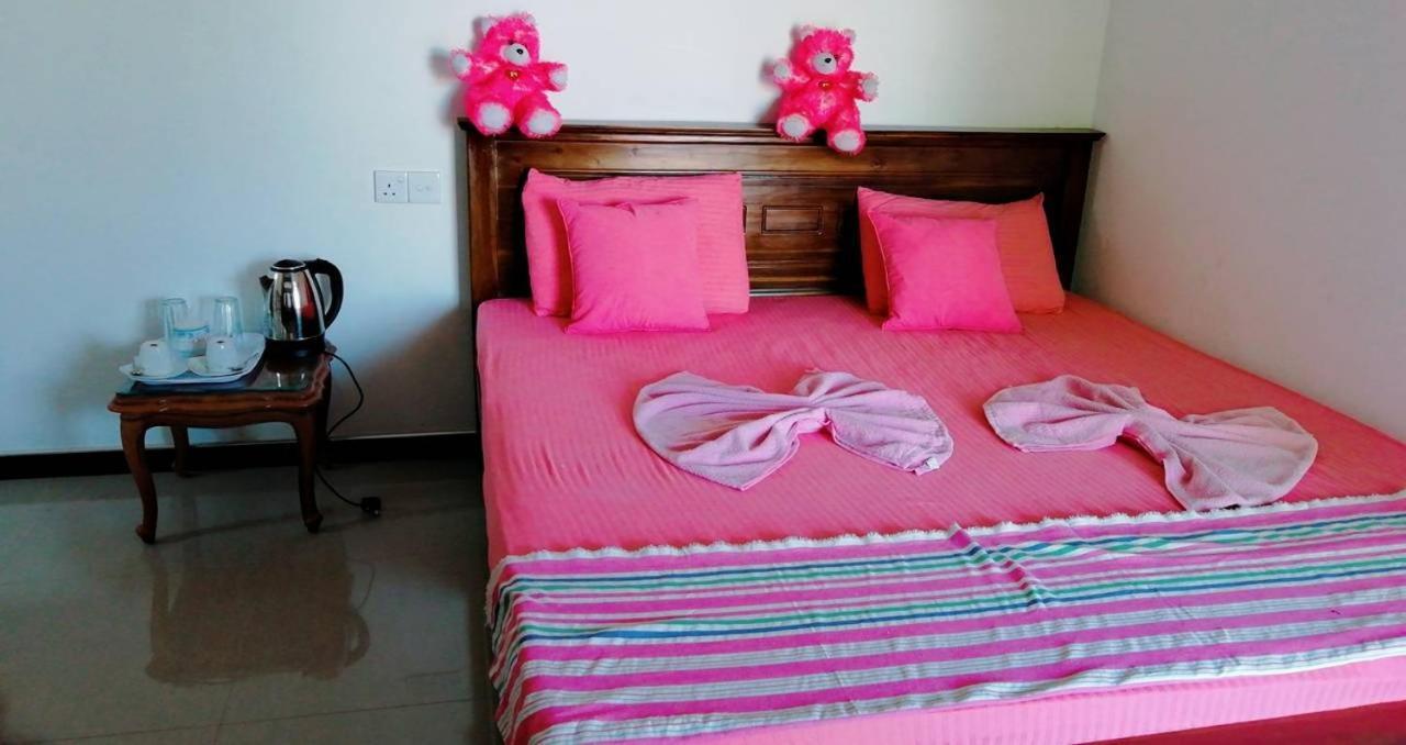 Reshani Guest House Negombo Exterior foto